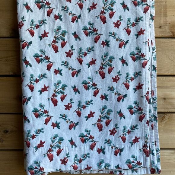 Martha Stewart Flannel Winter Cardinal Bed Flat Top Sheet - Picture 3 of 6